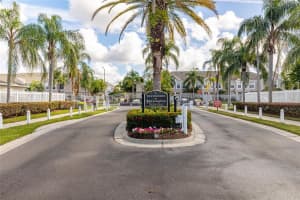 746 KENSINGTON LAKE CIRCLE, BRANDON, FL 33511 Sold 04/04/24