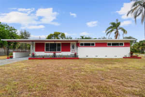 5301 10TH AVENUE, GULFPORT, FL 33707 Sold 03/24/25