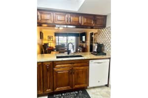 9860 62ND TERRACE, ST PETERSBURG, FL 33708 Sold 02/27/24