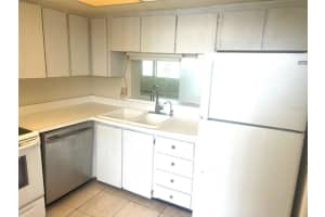 2621 COVE CAY DRIVE, CLEARWATER, FL 33760 Sold 04/04/24