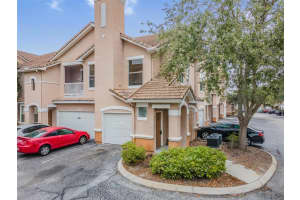 10454 VILLA VIEW CIRCLE, TAMPA, FL 33647 Sold 12/28/23