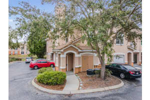 10454 VILLA VIEW CIRCLE, TAMPA, FL 33647 Sold 12/28/23