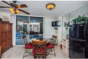 800 BAYWAY BOULEVARD, CLEARWATER BEACH, FL 33767 Sold 12/11/24