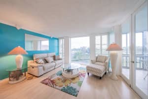 7400 SUN ISLAND DRIVE, SOUTH PASADENA, FL 33707 Sold 08/07/24