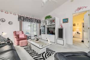 39650 US HIGHWAY 19 N #622, TARPON SPRINGS, FL 34689 Sold 02/14/24
