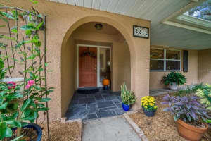 2212 RIVERSIDE DRIVE, CLEARWATER, FL 33764 Sold 04/26/24