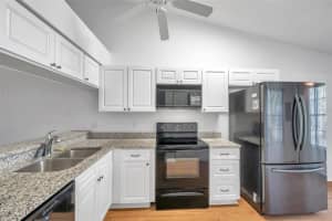 39650 US HIGHWAY 19 N #1713, TARPON SPRINGS, FL 34689 Sold 03/01/24