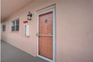 6025 SHORE BOULEVARD, GULFPORT, FL 33707 Sold 02/28/24