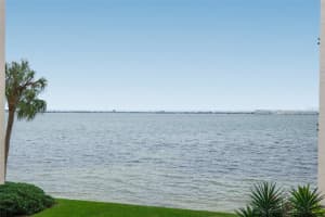 5729 PUERTA DEL SOL BLUFF, SAINT PETERSBURG, FL 33715 Sold 03/29/24