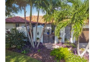 1981 HAWAII AVENUE, ST PETERSBURG, FL 33703 Sold 04/30/24