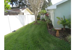 2556 REDWOOD WAY, CLEARWATER, FL 33761 Sold 03/04/24