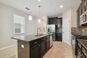 10143 NEWMINSTER LOOP, RUSKIN, FL 33573 Sold 04/10/24
