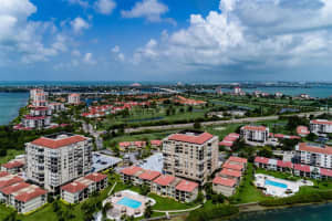 6322 PALMA DEL MAR BOULEVARD, ST PETERSBURG, FL 33715 Sold 12/27/24