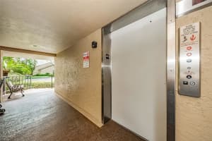 1813 GOLFVIEW DRIVE, TARPON SPRINGS, FL 34689 Sold 01/31/24