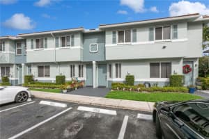 1950 ALAMANDA WAY, RIVIERA BEACH, FL 33404 Sold 01/11/24