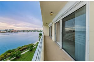 7882 SAILBOAT KEY BOULEVARD, SOUTH PASADENA, FL 33707 Sold 03/06/24