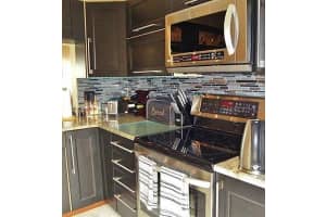 6294 BAHIA DEL MAR CIRCLE, ST PETERSBURG, FL 33715 - MLS#MFRU8223316