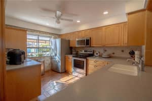 19029 US HIGHWAY 19 N #28C, CLEARWATER, FL 33764 Sold 10/31/24