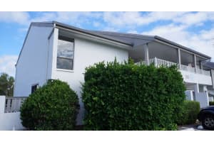 1981 LAKEWOOD CLUB DRIVE, ST PETERSBURG, FL 33712 Sold 12/28/23