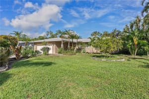 551 25TH AVENUE, ST PETERSBURG, FL 33705 Sold 03/07/24