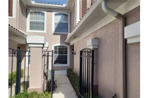 2076 CARRIAGE LN #104, CLEARWATER, FL 33765 Sold 01/09/24