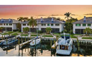 1653 WATERMARK CIRCLE, ST PETERSBURG, FL 33702 Sold 03/04/24