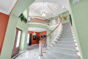 2106 HOUNDSTOOTH DRIVE, TAMPA, FL 33618 Sold 05/24/24