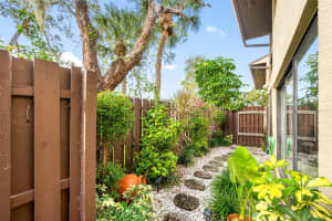890 VILLAGE DRIVE, ST PETERSBURG, FL 33716 Sold 02/12/24