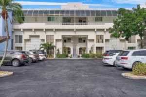 5279 ISLA KEY BOULEVARD, ST PETERSBURG, FL 33715 Sold 02/12/24