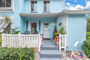 4190 35TH TERRACE, ST PETERSBURG, FL 33711 Sold 04/05/24