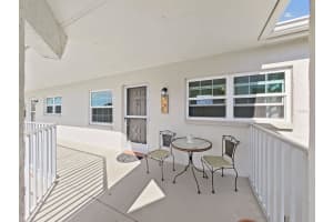952 VIRGINIA STREET, DUNEDIN, FL 34698 Sold 02/16/24