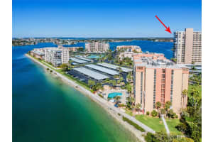 7300 SUN ISLAND DRIVE, SOUTH PASADENA, FL 33707 Sold 04/12/24