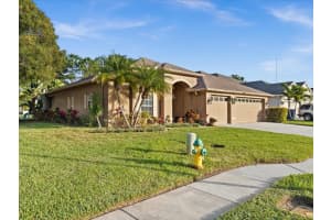 2712 RAVENDALE LANE, HOLIDAY, FL 34691 Sold 05/31/24
