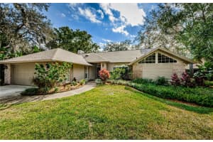 8804 WHISPERING OAKS TRAIL, NEW PORT RICHEY, FL 34654 Sold 05/15/24