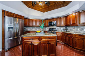 8804 WHISPERING OAKS TRAIL, NEW PORT RICHEY, FL 34654 Sold 05/15/24