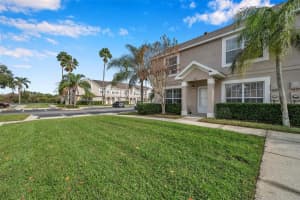 404 KENSINGTON LAKE CIRCLE, BRANDON, FL 33511 Sold 02/27/24