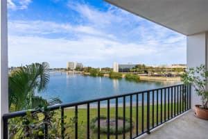 7401 BAY ISLAND DRIVE, SOUTH PASADENA, FL 33707 Sold 03/20/24
