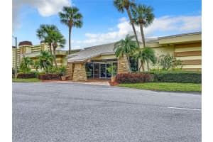 4725 COVE CIRCLE, ST PETERSBURG, FL 33708 Sold 04/15/24
