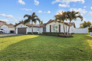 7880 10TH AVENUE, ST PETERSBURG, FL 33707 Sold 03/14/24