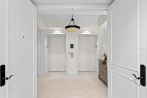 300 BEACH DRIVE, ST PETERSBURG, FL 33701 Sold 03/15/24