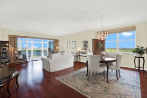 6495 SHORELINE DRIVE, ST PETERSBURG, FL 33708 Sold 03/29/24