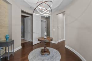 6 FRANKLIN COURT, ST PETERSBURG, FL 33711 Sold 04/29/24