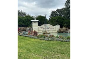 924 RIVERSCAPE STREET, BRADENTON, FL 34208 Sold 05/10/24