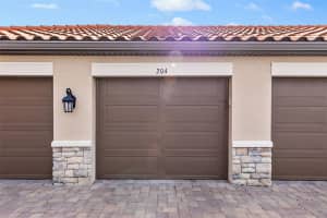 12730 SORRENTO WAY, BRADENTON, FL 34211 Sold 05/01/24