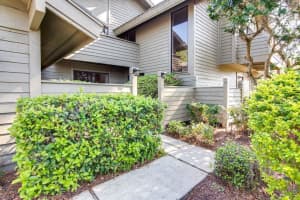 5336 COBBLESTONE COURT, WESLEY CHAPEL, FL 33543 Sold 03/01/24
