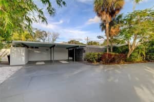 3895 50TH AVENUE, ST PETERSBURG, FL 33711 Sold 02/23/24