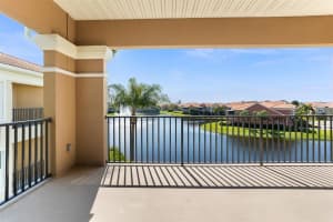 6 ACADEMY WAY, ST PETERSBURG, FL 33711 Sold 07/01/24