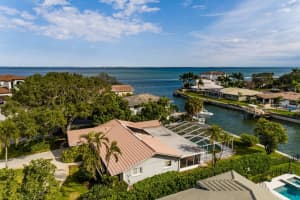 2074 ILLINOIS AVENUE, ST PETERSBURG, FL 33703 Sold 03/25/24