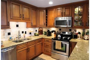 4352 TAHITIAN GARDENS CIRCLE, HOLIDAY, FL 34691 Sold 04/20/24