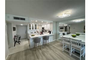 7400 SUN ISLAND DR S #405, SOUTH PASADENA, FL 33707 Sold 07/15/24